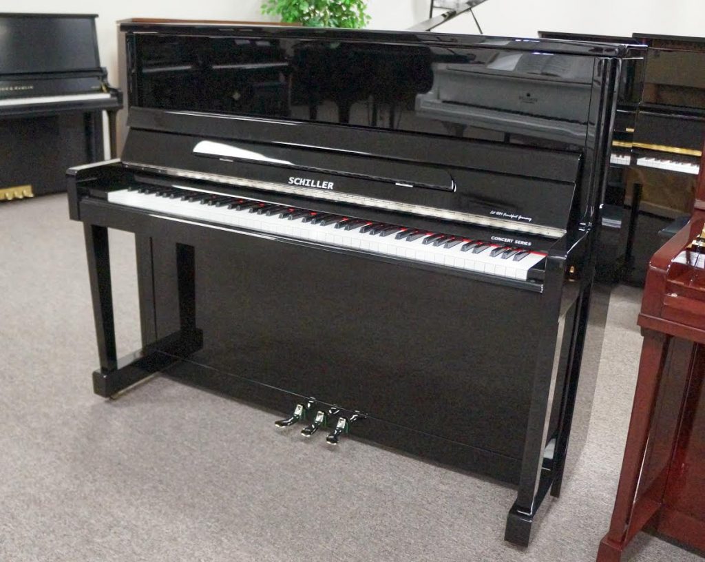 schiller upright1