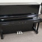 Yamaha U1M closed